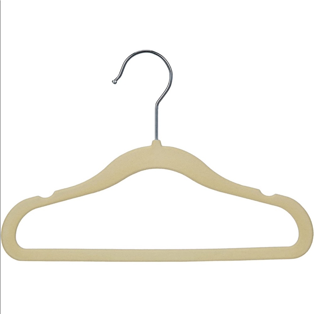Amazon Basics Kids Velvet Non-Slip Clothes Hangers NWT